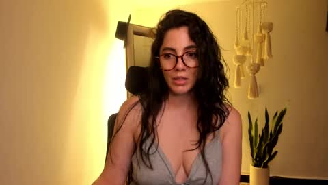 Venus online show from 03.02.25