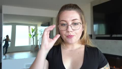 scarlajade online show from 12.04.24