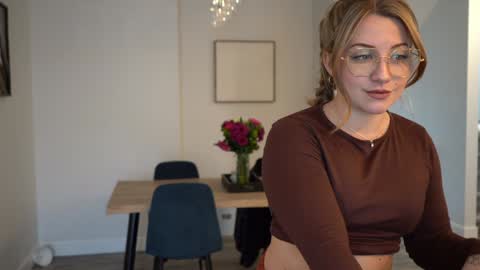 scarlajade online show from 01.31.25