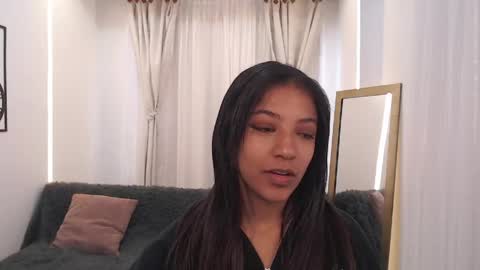 Snapshot of scarleet_miaa chatting on 05.07.26 Scaelet Mia online show from 05.07.26
