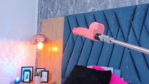 scarleett jones online show from 02.10.25