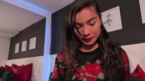 Scarlet online show from 09.27.25