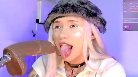 scarlet_gold online show from 04.20.26