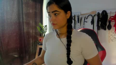 Snapshot of scarlet_kennedy98 chatting on 12.11.24 scarlet taylor kennedy online show from 12.11.24