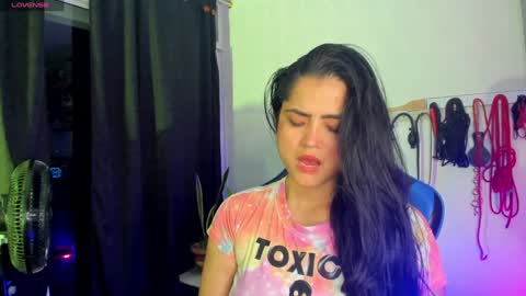 Snapshot of scarlet_kennedy98 chatting on 12.19.24 scarlet taylor kennedy online show from 12.19.24