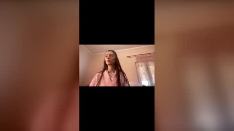 Scarlet online show from 03.03.26