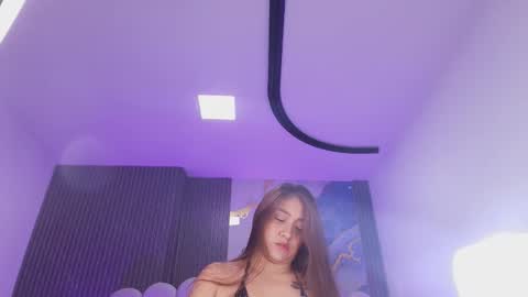 Scarlet  online show from 03.25.26