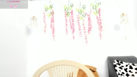 Snapshot of scarletbaker__ chatting on 05.13.26 Scarlet online show from 05.13.26