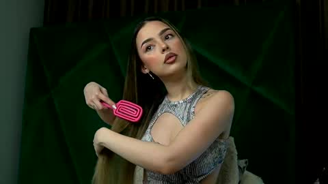 Scarlet online show from 02.26.26