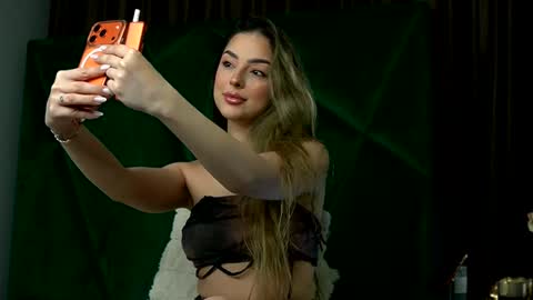 Scarlet online show from 03.05.26