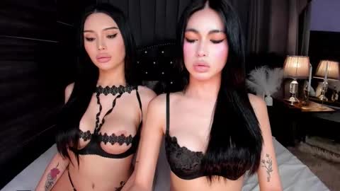 ur sweetest scarlet online show from 10.17.25