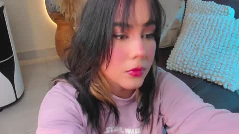 Scarleth... but not Scarleth Johansson. online show from 03.06.25