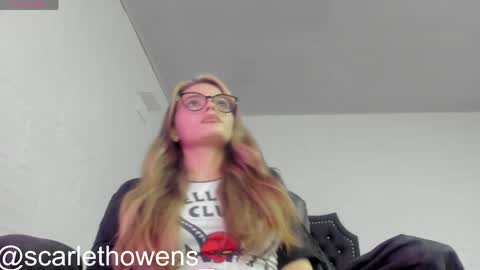 Snapshot of scarleth_owens1 chatting on 05.28.26 online show from 05.28.26