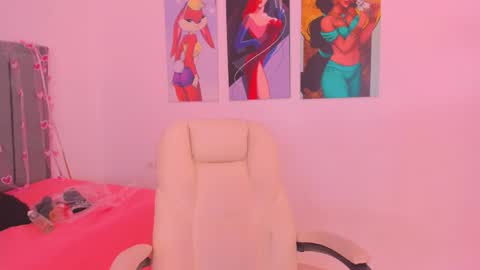 Scarletliz online show from 10.21.25