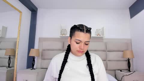 Scarlet online show from 10.18.25