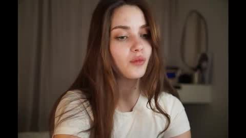 Scarlet online show from 12.14.25