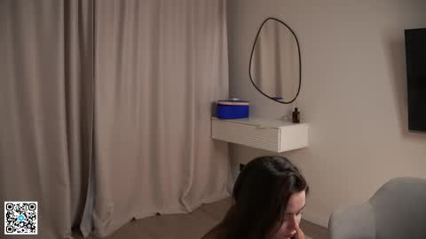 Scarlet online show from 02.26.26