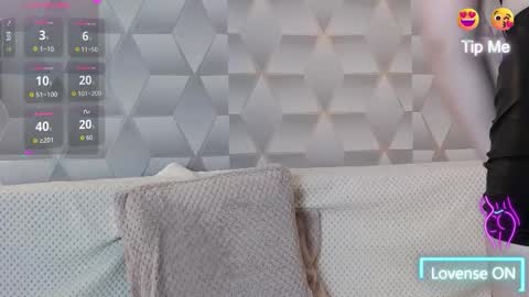 Scarlet online show from 01.06.26