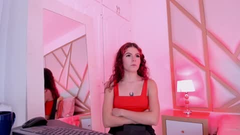 Scarlet online show from 12.06.24