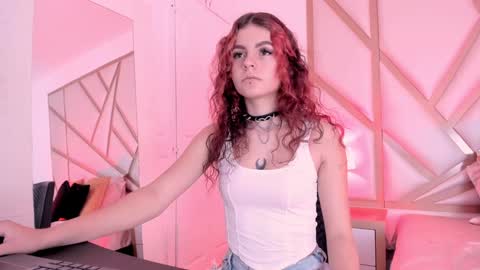 Scarlet online show from 12.10.24