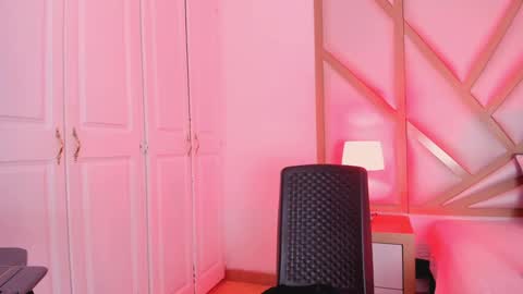 Scarlet online show from 12.13.24