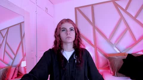 Scarlet online show from 01.20.25