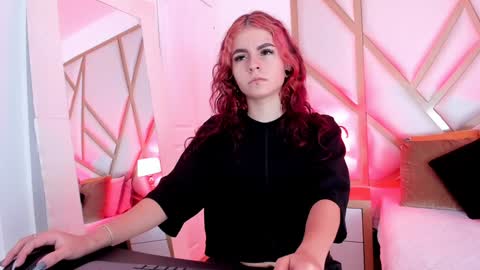 Scarlet online show from 01.28.25