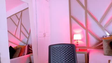 Scarlet online show from 02.26.25