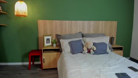 Scarlett  online show from 04.02.26