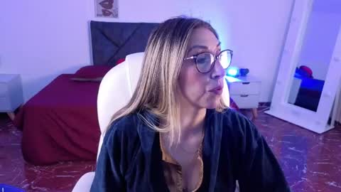 Snapshot of scarlett_079 chatting on 04.23.26 Scarlett online show from 04.23.26