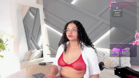 Scarlett online show from 04.25.26