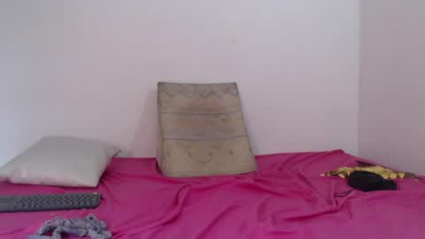 Snapshot of scarlett__cherry_ chatting on 05.25.26 Scarlett online show from 05.25.26