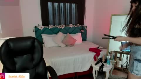 Snapshot of scarlett__cooper__ chatting on 05.20.26 Scarlett online show from 05.20.26