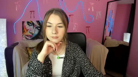 Snapshot of scarlett_badgirl chatting on 04.06.26 Scarlett online show from 04.06.26