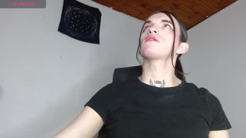 Snapshot of scarlett_crastrawberry chatting on 08.02.26 scarlet online show from 08.02.26