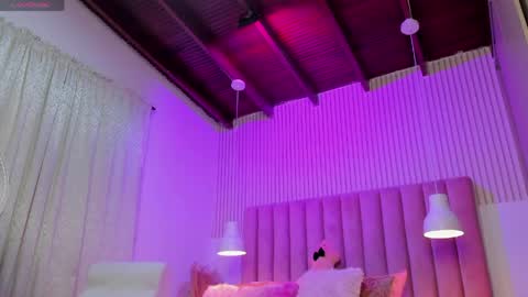 Snapshot of scarlett_dreamss7 chatting on 05.26.26 Scarlett online show from 05.26.26