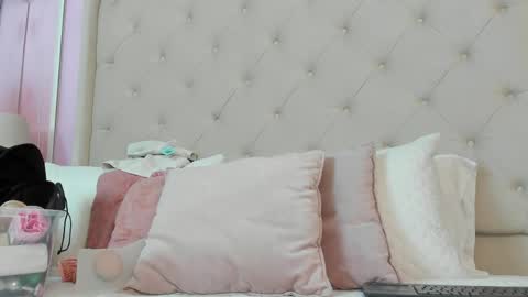 scarlett_leblanc_ online show from 03.30.26