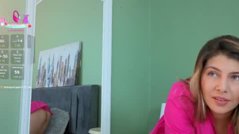 Snapshot of scarlett_moore_ chatting on 05.31.26 Scarlett online show from 05.31.26
