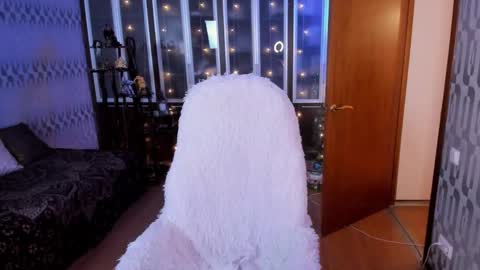 Snapshot of scarlett_ohara_1861 chatting on 01.16.25 Scarlett online show from 01.16.25