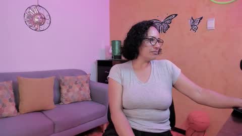 Scarlett sax online show from 11.18.25