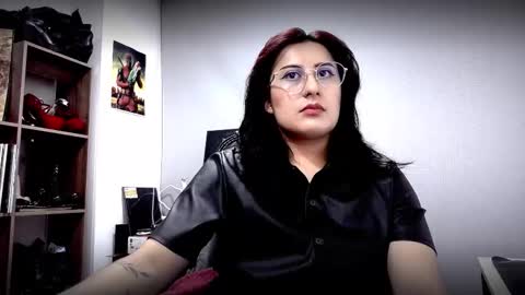 Snapshot of scarlett_sen chatting on 03.16.26 Mistress Scarlett online show from 03.16.26
