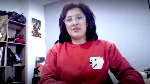 Snapshot of scarlett_sen chatting on 04.20.26 Mistress Scarlett online show from 04.20.26