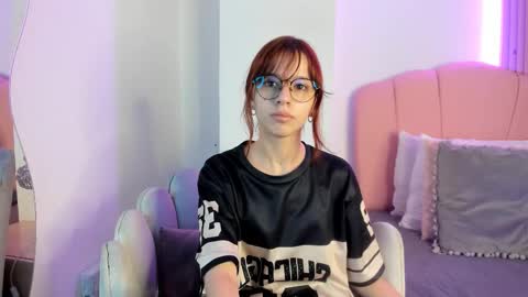 Snapshot of scarlett_smith_3 chatting on 03.02.26 scarlett smith 3 online show from 03.02.26