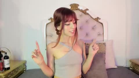 Snapshot of scarlett_smith_3 chatting on 05.10.26 scarlett smith 3 online show from 05.10.26