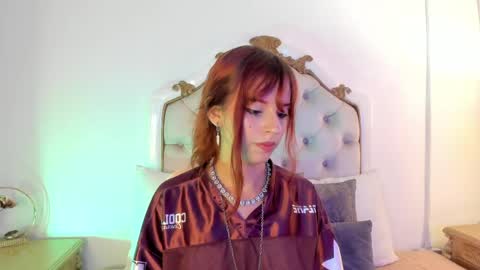 Snapshot of scarlett_smith_3 chatting on 06.07.26 scarlett smith 3 online show from 06.07.26