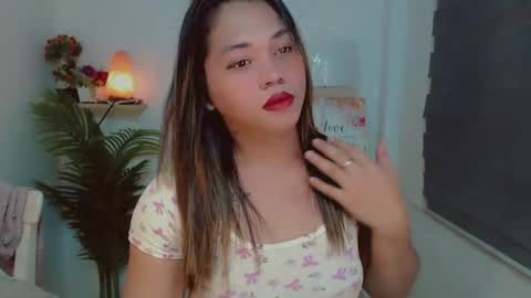 Snapshot of scarlett_sofia69 chatting on 09.20.25 online show from 09.20.25