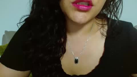 hellen  online show from 04.20.26