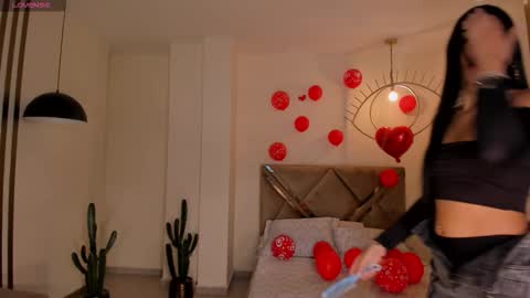 Sacrlett Blaze online show from 02.14.26