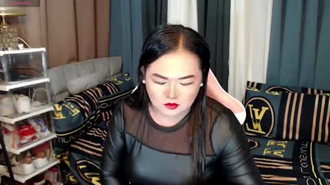 Snapshot of scarlette_adisson_69 chatting on 01.06.25 scarlette online show from 01.06.25