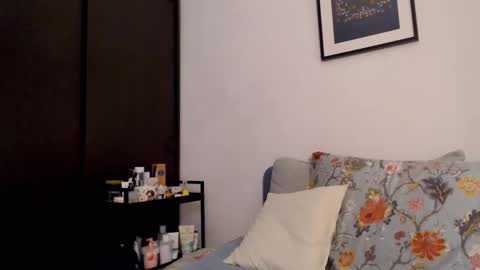 Snapshot of scarlettford chatting on 03.29.26 Scarlett online show from 03.29.26